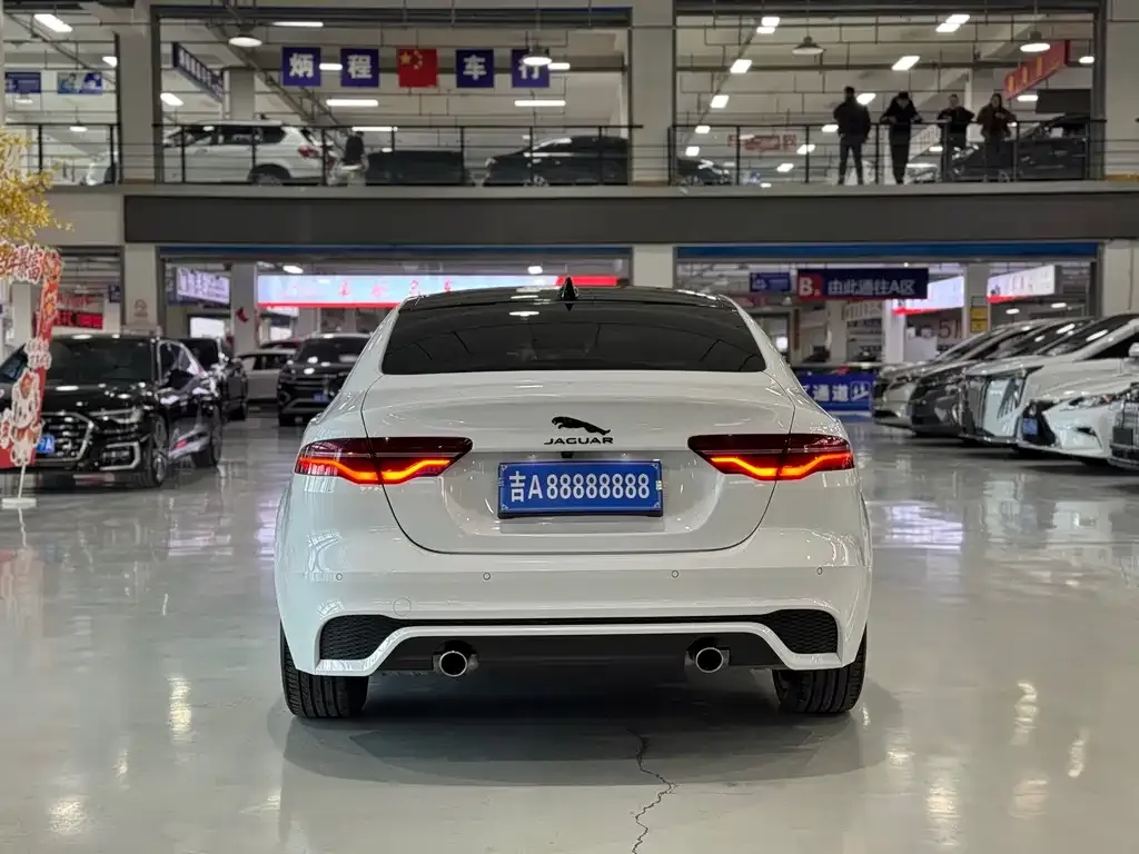 Jaguar XEL 2024 из CN, фото 4