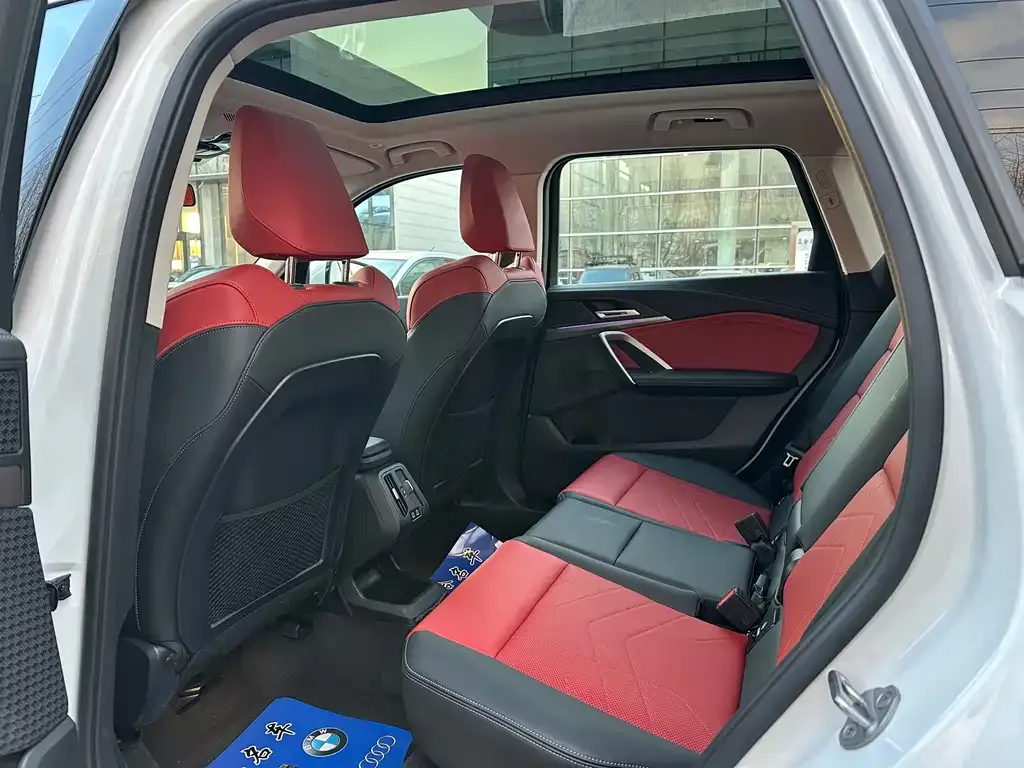 BMW X1 2025 из CN, фото 6