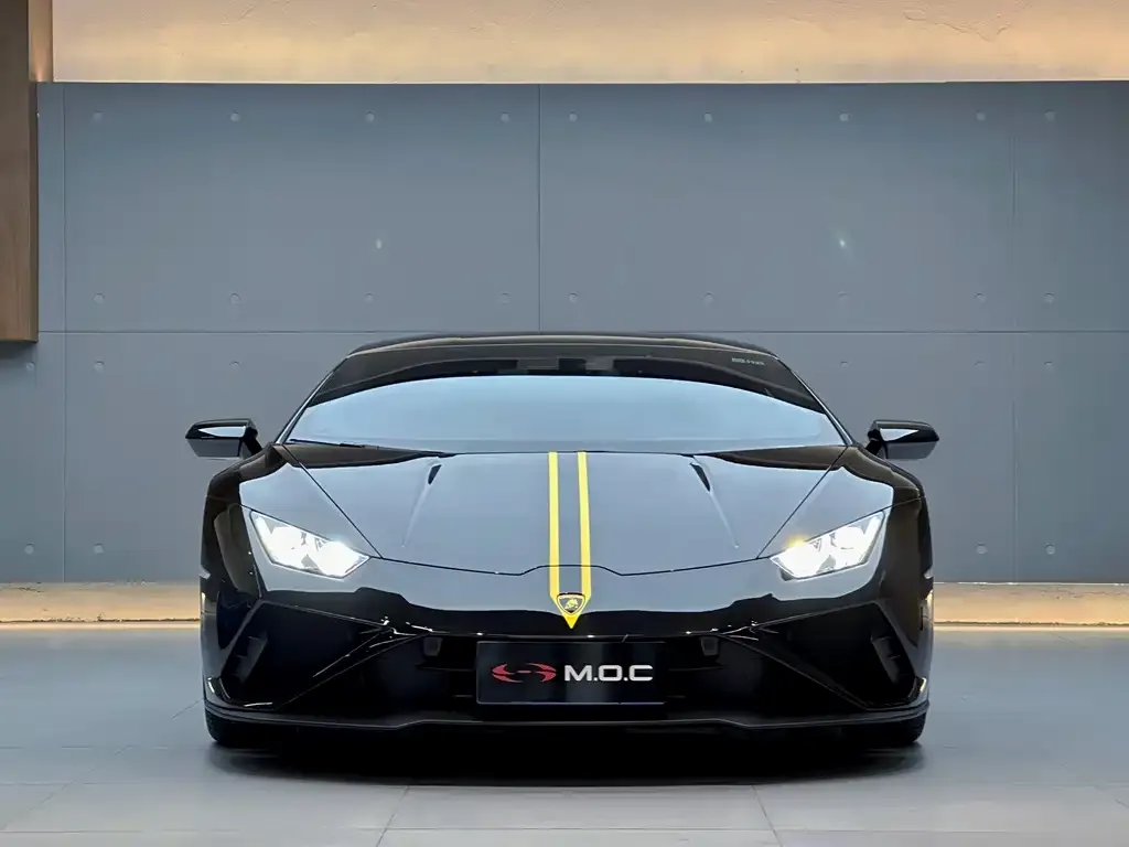 Lamborghini Huracan 2022 из CN, фото 2