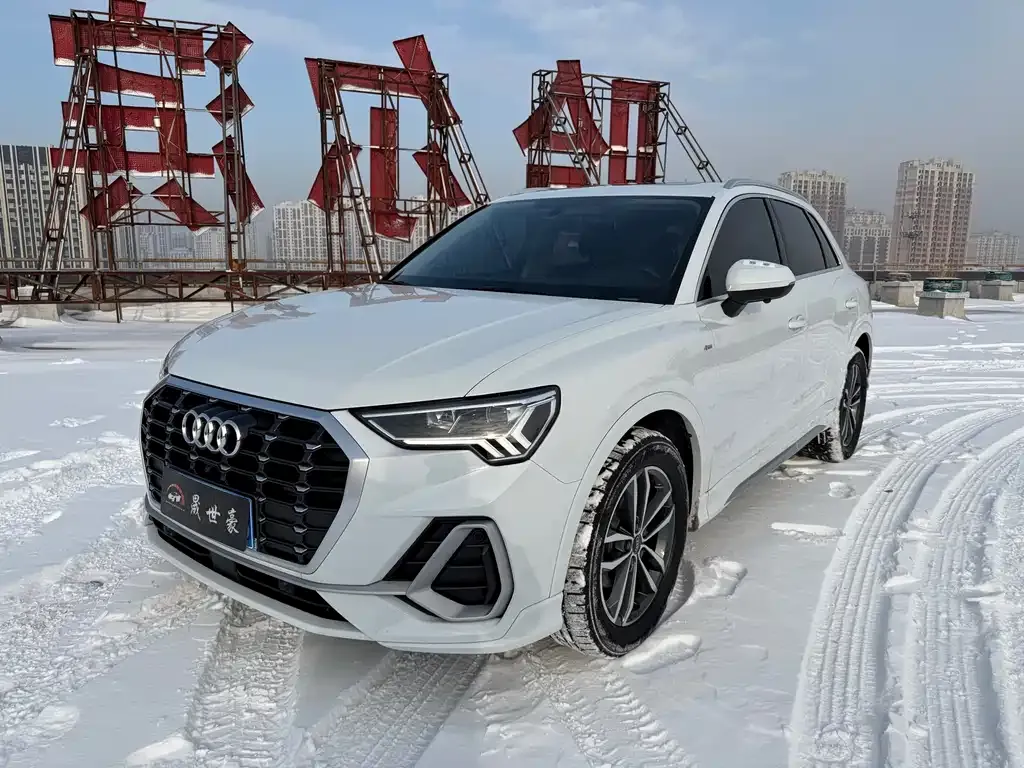 Audi Q3 2021 из CN, фото 1