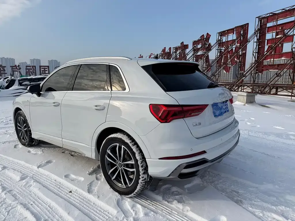 Audi Q3 2021 из CN, фото 6