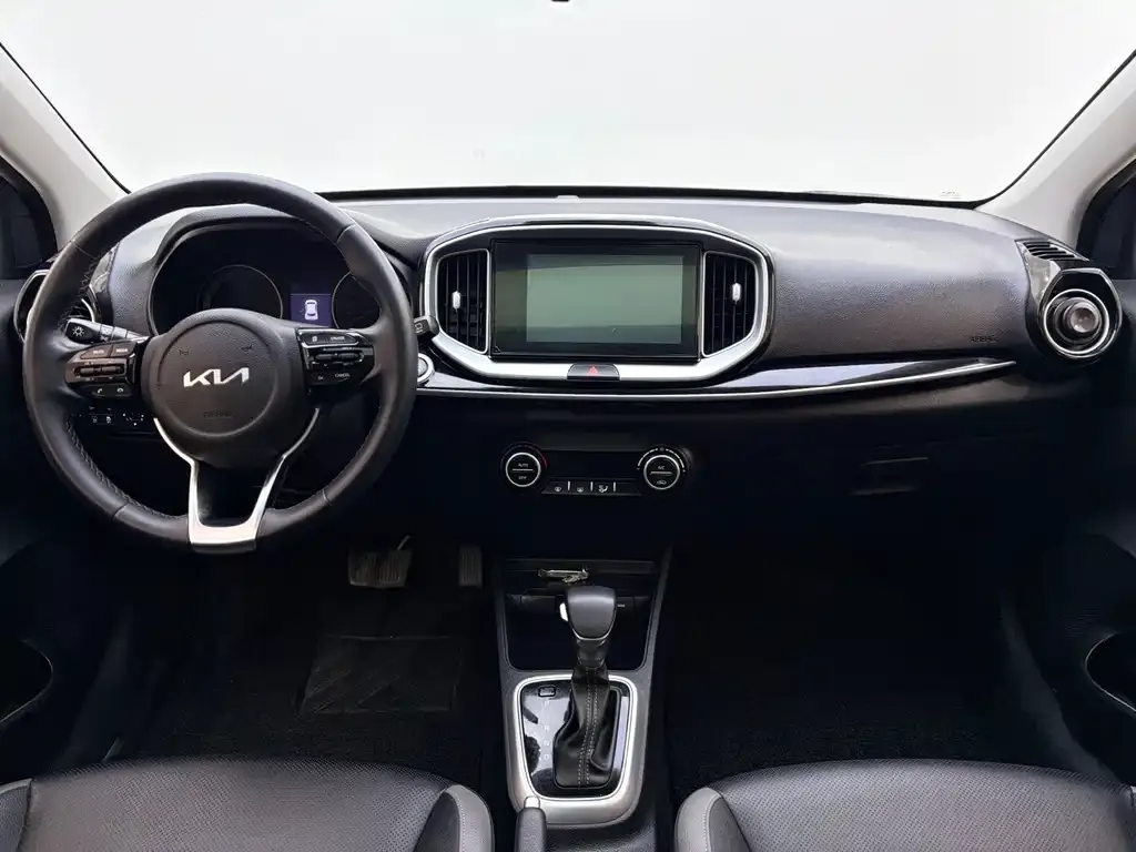 Kia KX1 2022 из CN, фото 5