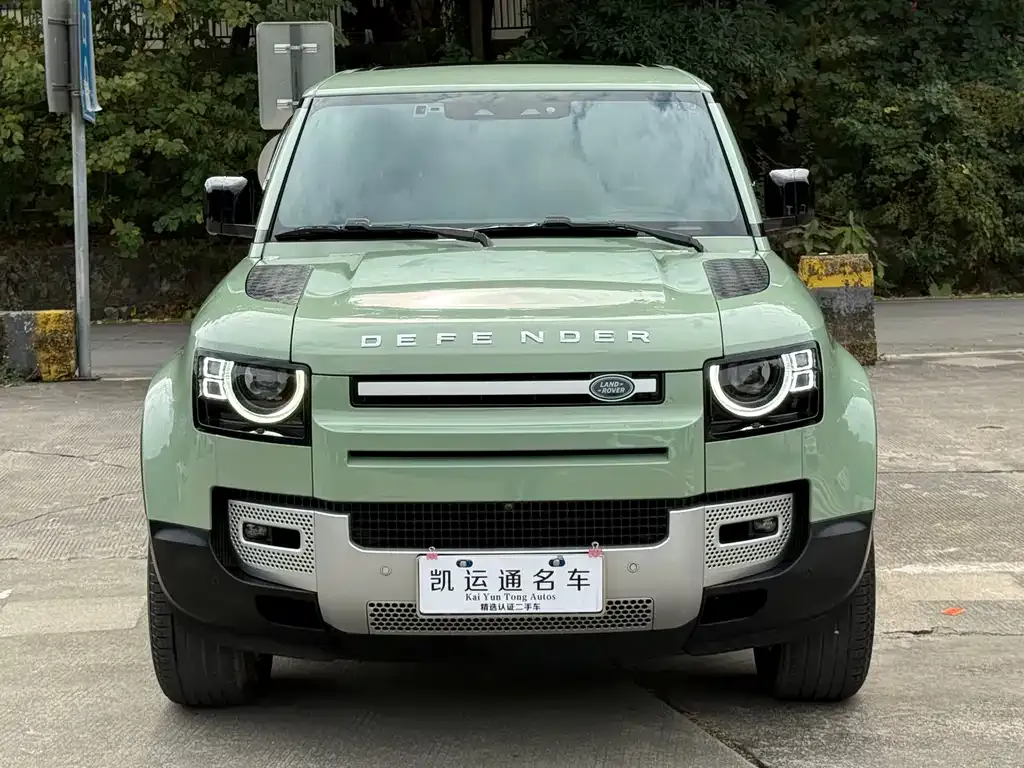 Land Rover Defender 2023 из CN, фото 1