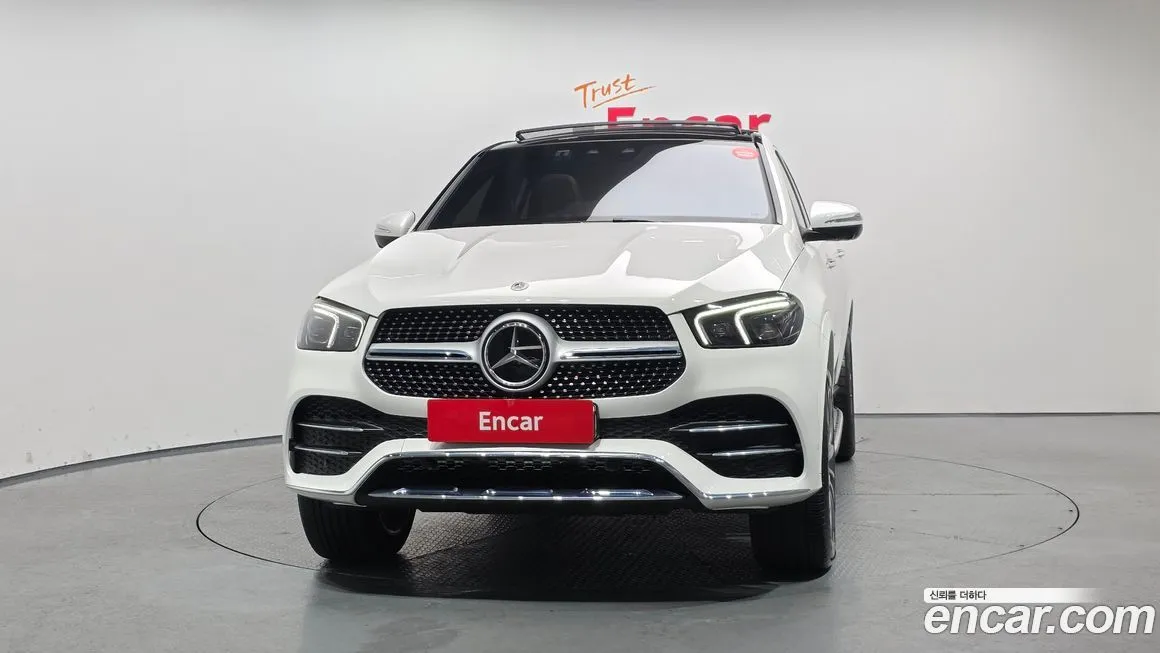 Mercedes-Benz GLE-Class — фото 10