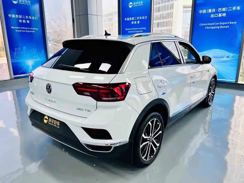 Volkswagen T-Roc 2023 из CN, фото 8