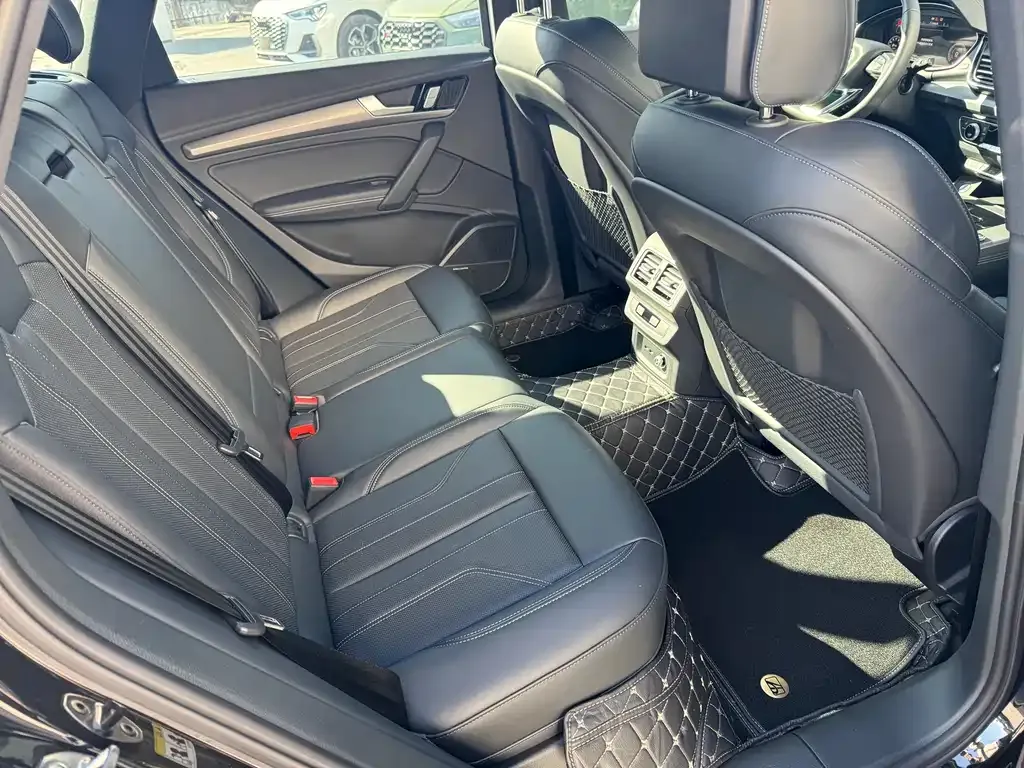 Audi Q5L 2025 из CN, фото 7