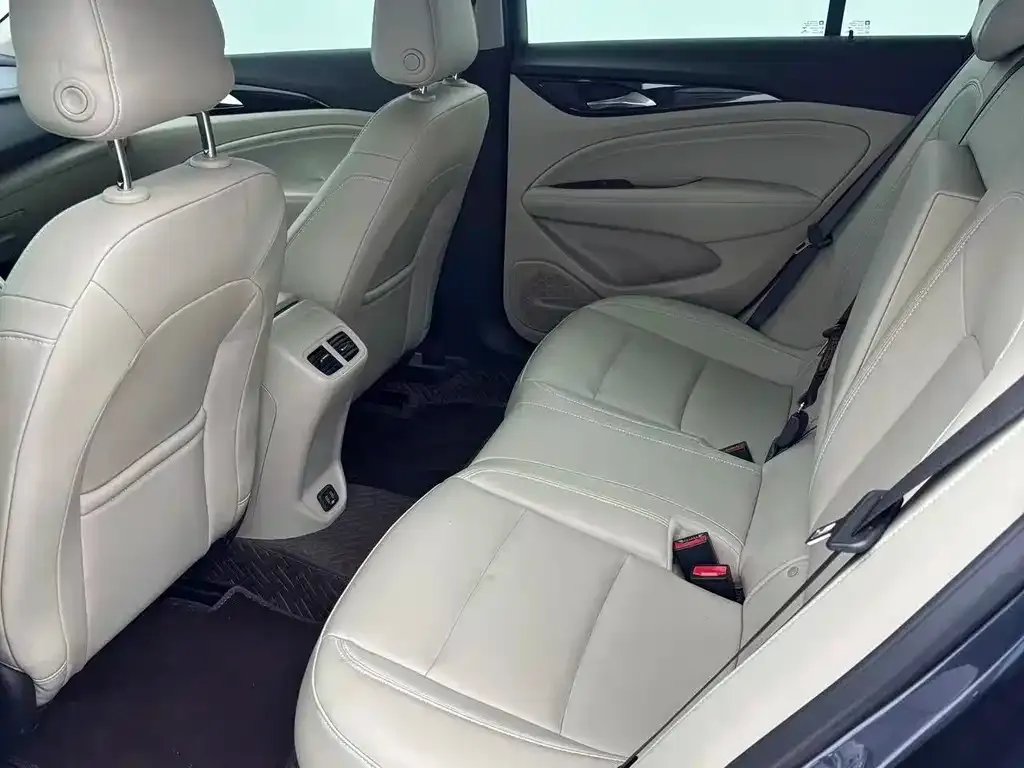Buick Regal 2022 из CN, фото 5