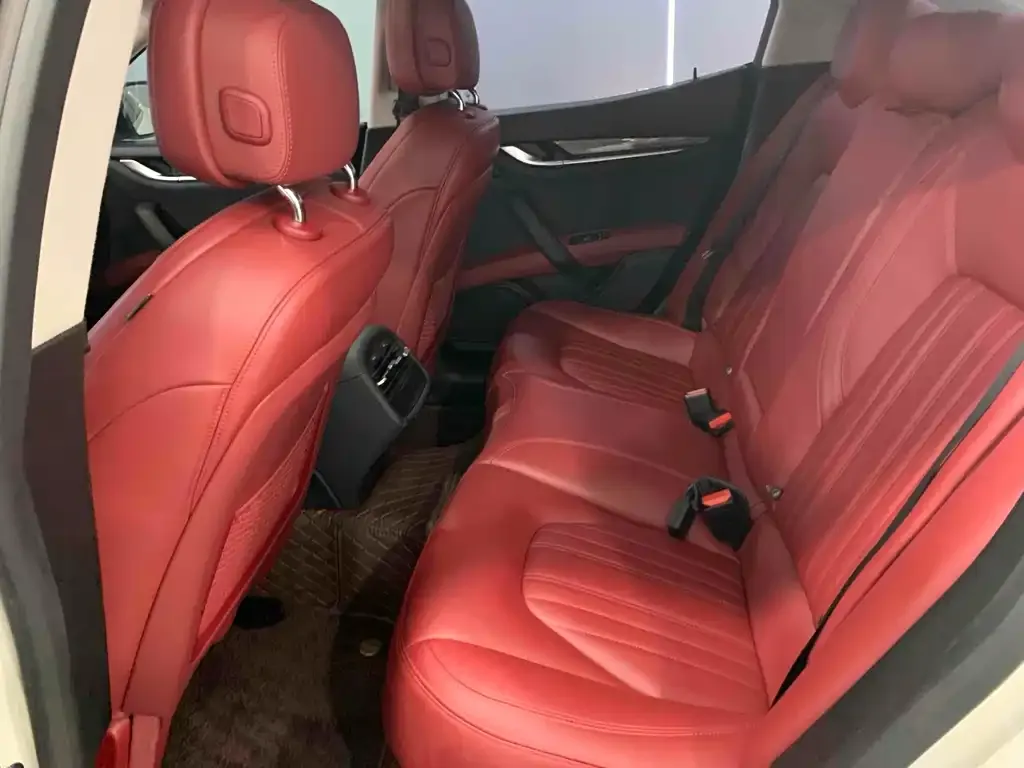 Maserati Ghibli 2021 из CN, фото 5