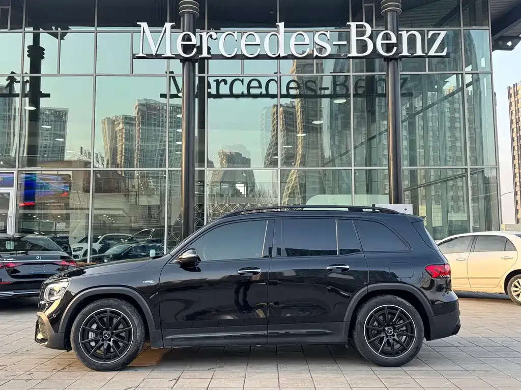 Mercedes-Benz GLB AMG 2023 из CN, фото 2