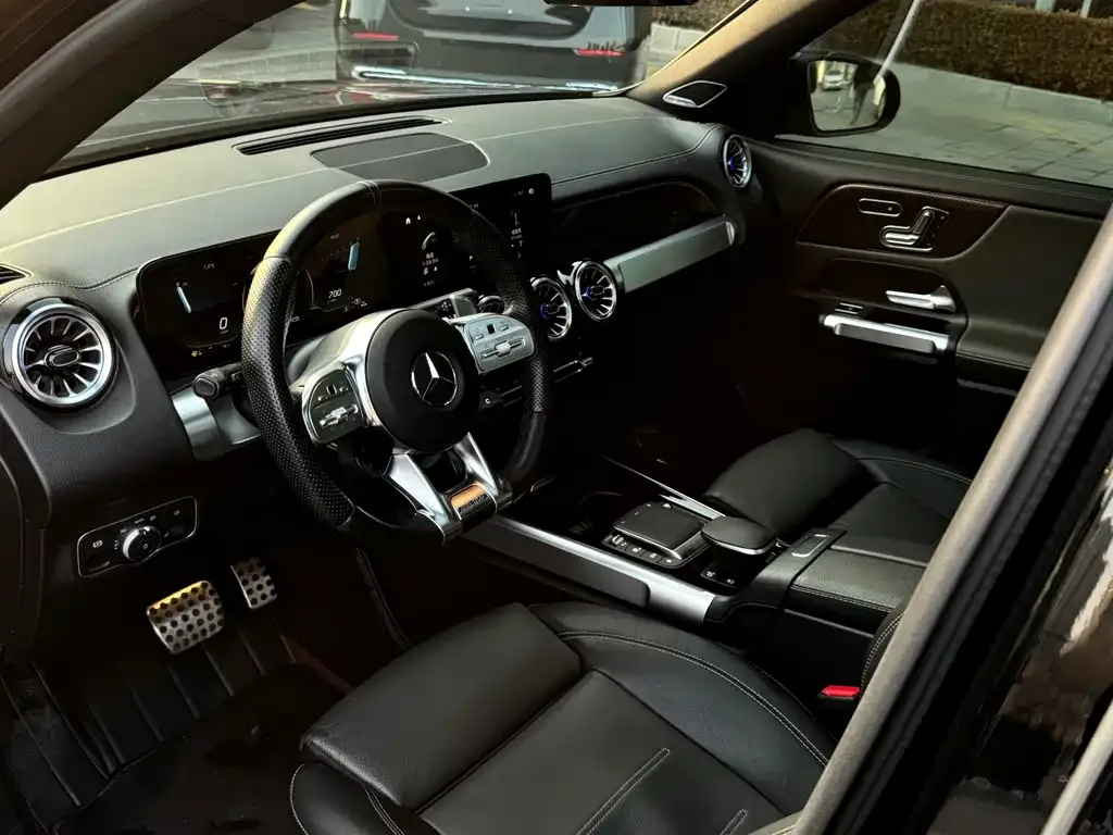 Mercedes-Benz GLB AMG 2023 из CN, фото 4