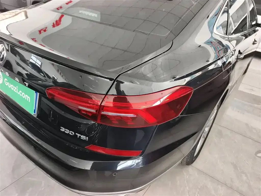 Volkswagen Passat — фото 5