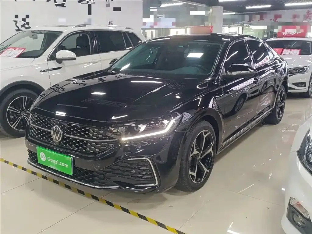 Volkswagen Passat 2024 из CN, фото 1