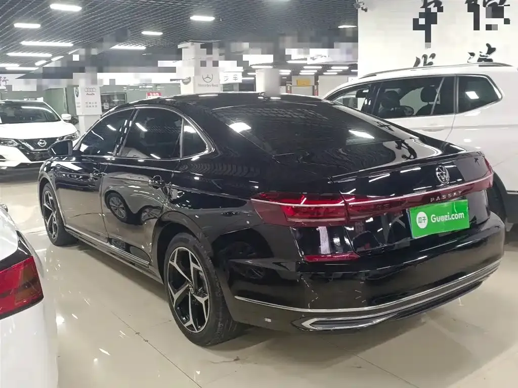 Volkswagen Passat 2024 из CN, фото 2