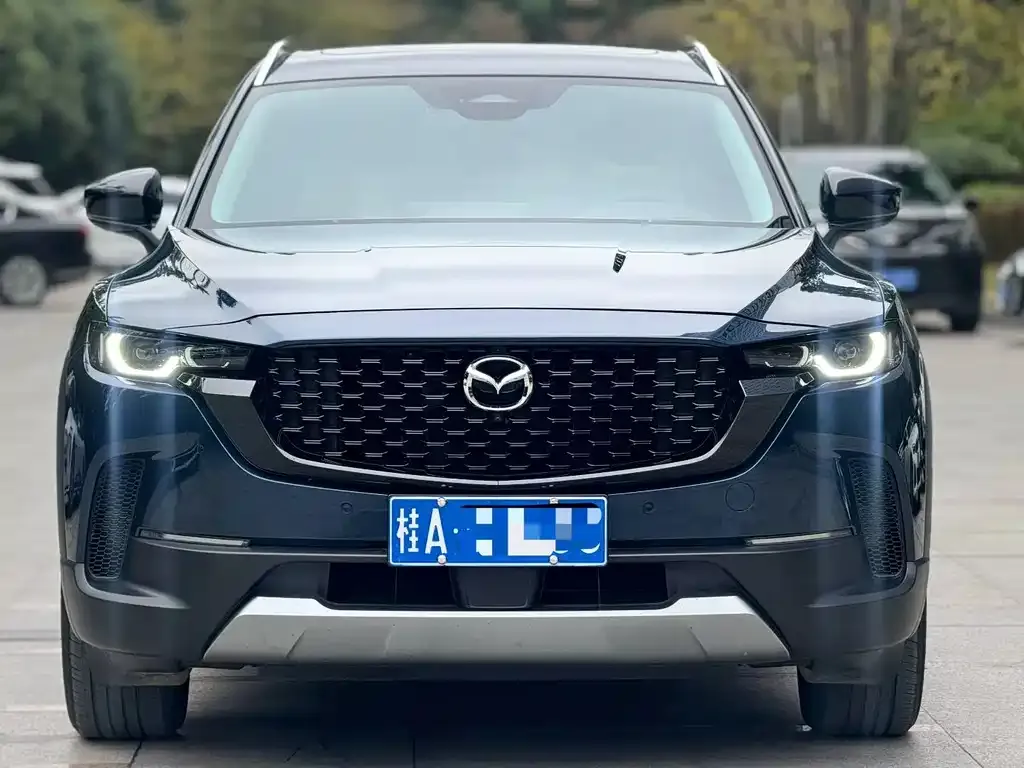 Mazda CX-50 2023 из CN, фото 2