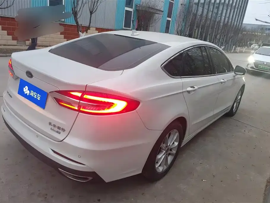 Ford Mondeo 2022 из CN, фото 7