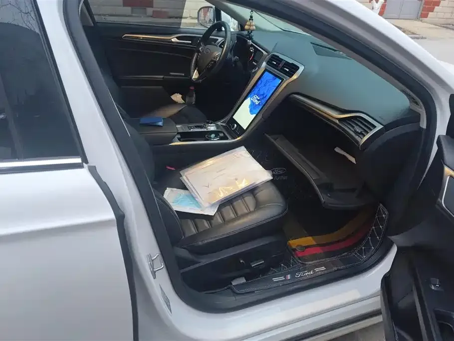 Ford Mondeo 2022 из CN, фото 3