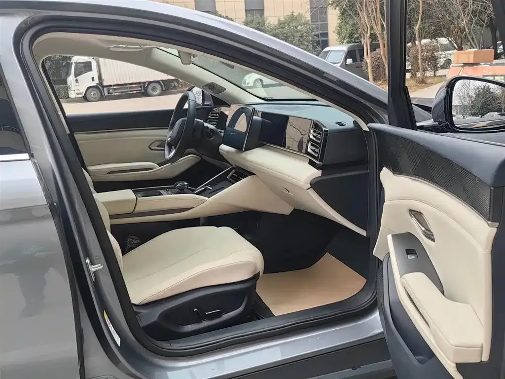 BYD Qin L 2024 из CN, фото 4
