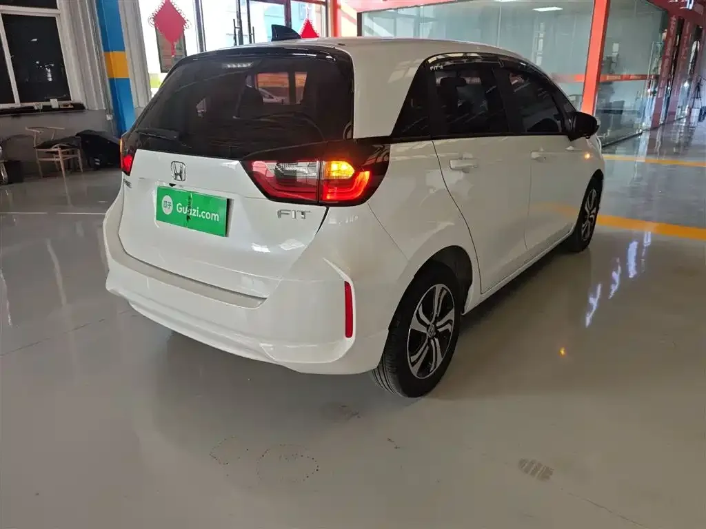 Honda Fit 2023 из CN, фото 2