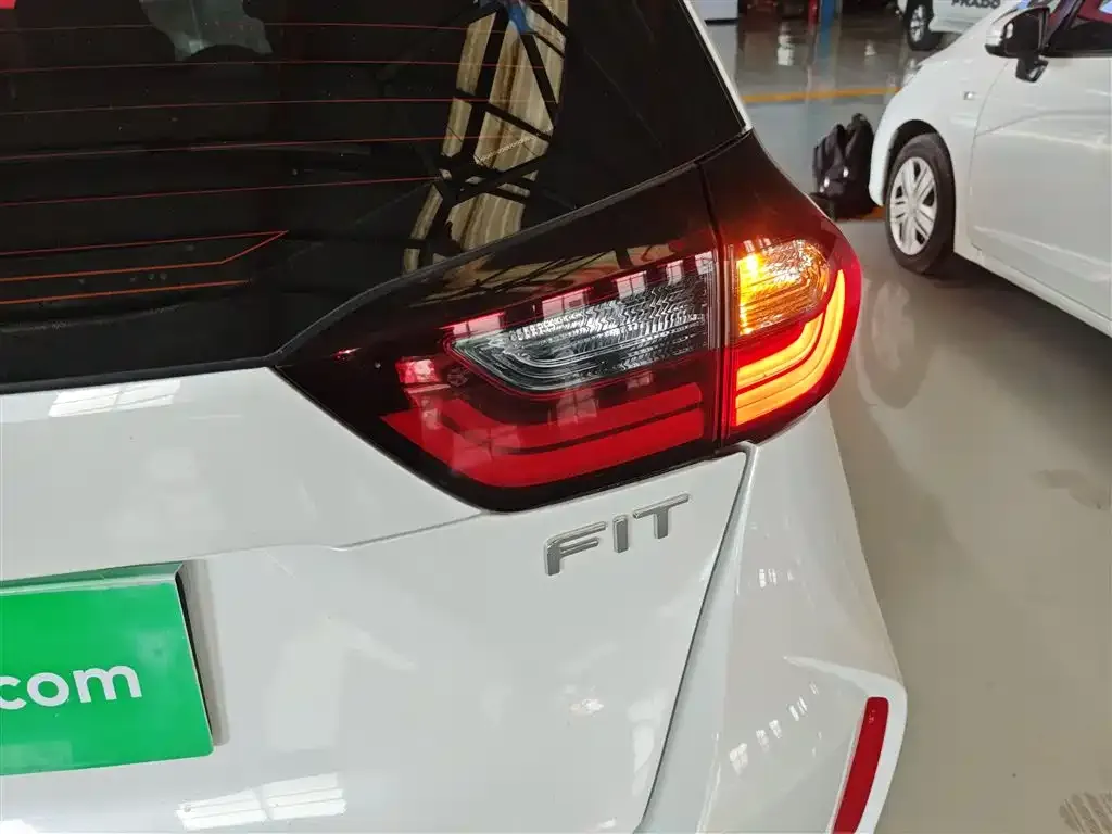 Honda Fit 2023 из CN, фото 4
