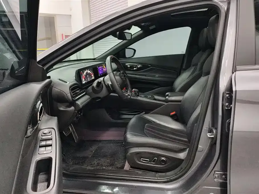 GAC Motor Shadow Leopard — фото 10