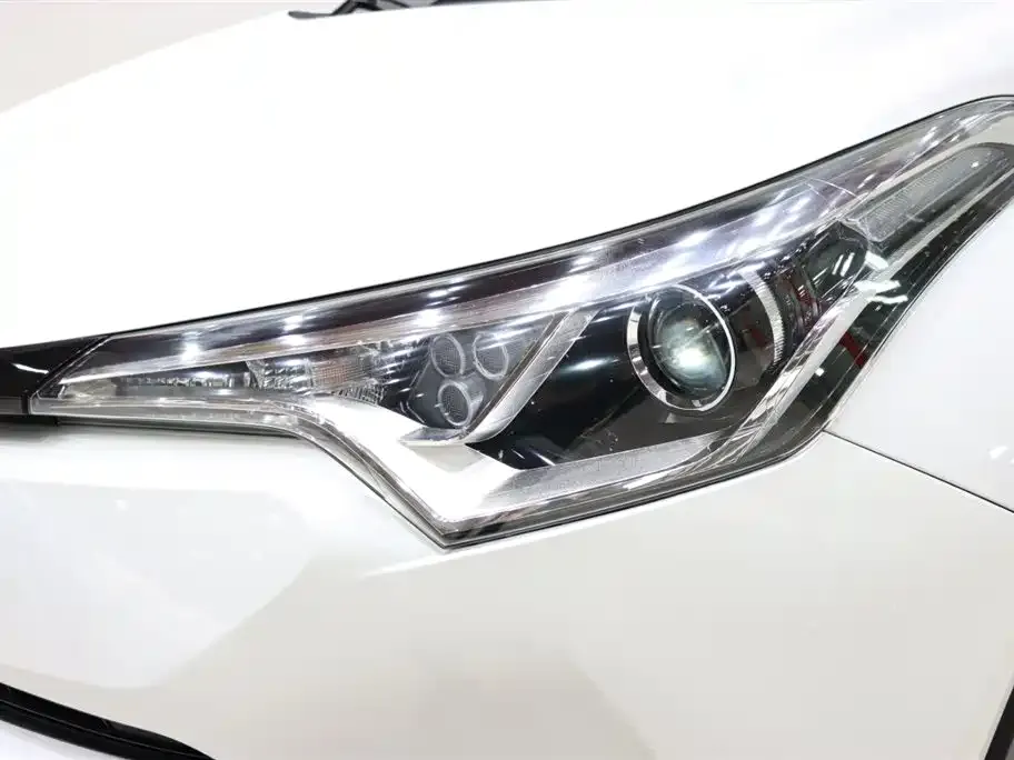 Toyota IZOA 2021 из CN, фото 2