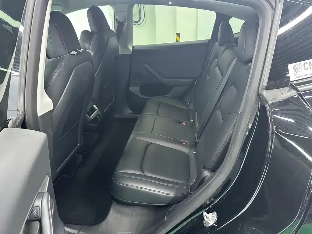 Tesla Model Y 2023 из CN, фото 6