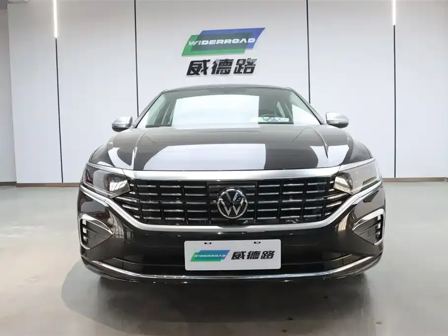 Volkswagen Passat — фото 5