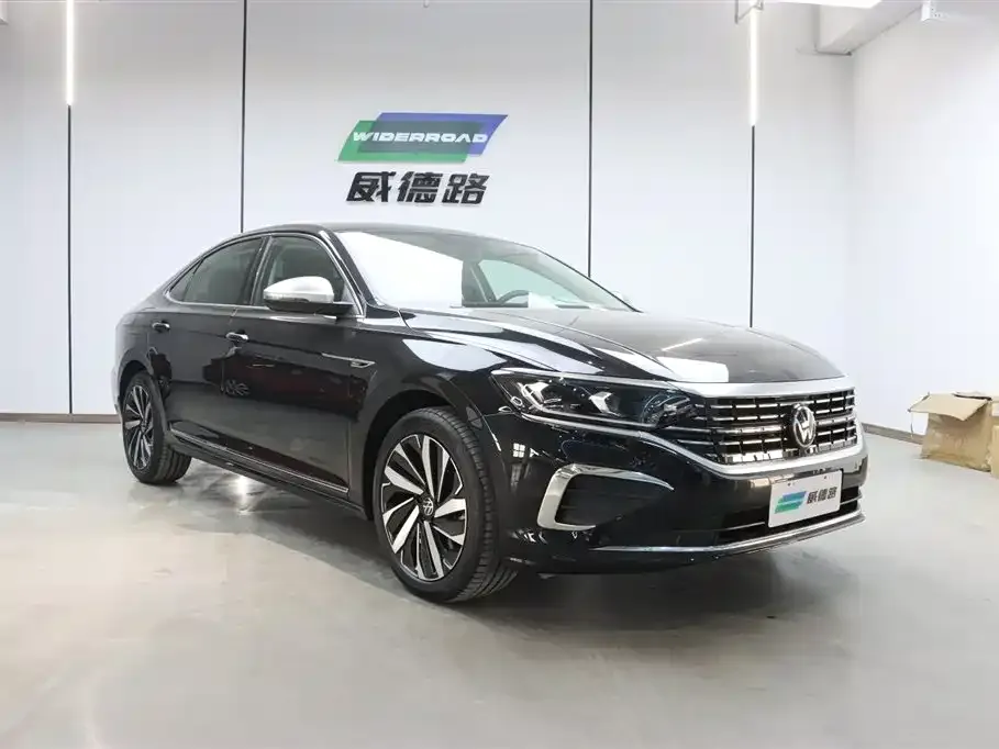 Volkswagen Passat — фото 4