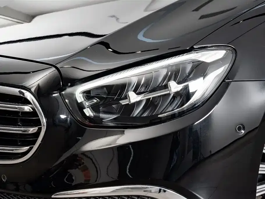 Mercedes-Benz E-Class 2023 из CN, фото 2