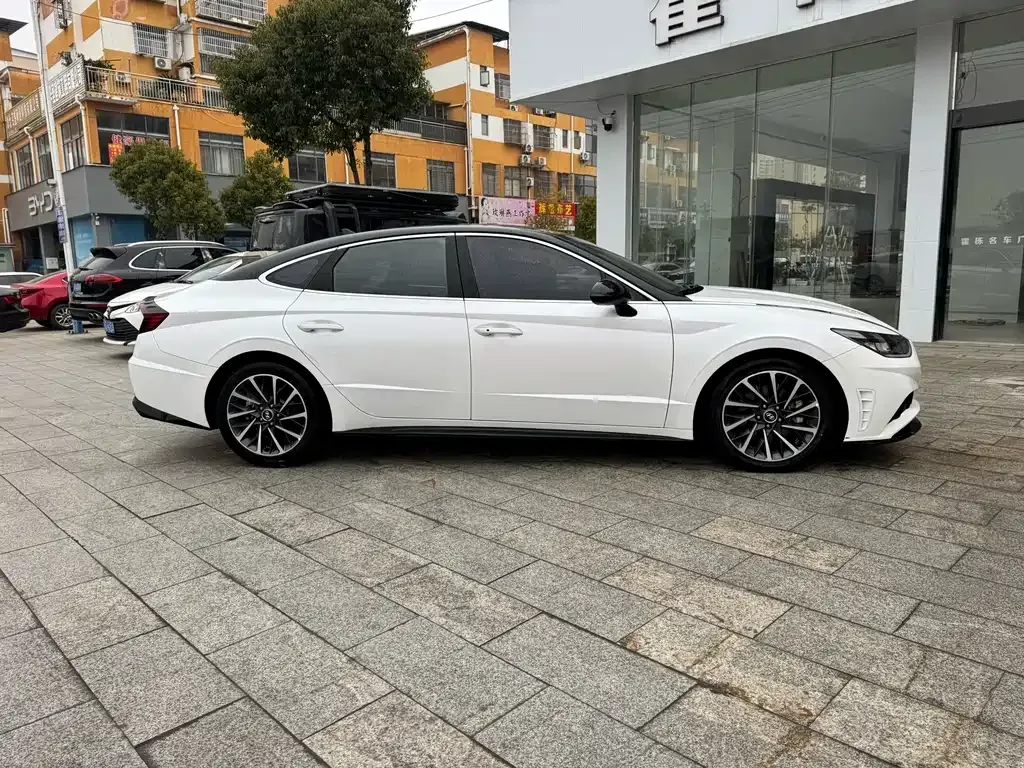 Hyundai Sonata 2021 из CN, фото 8