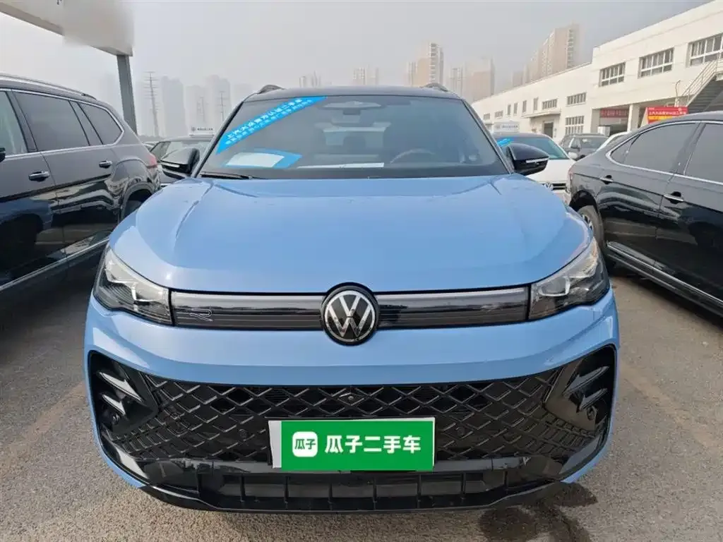 Volkswagen Tiguan L 2024 из CN, фото 5
