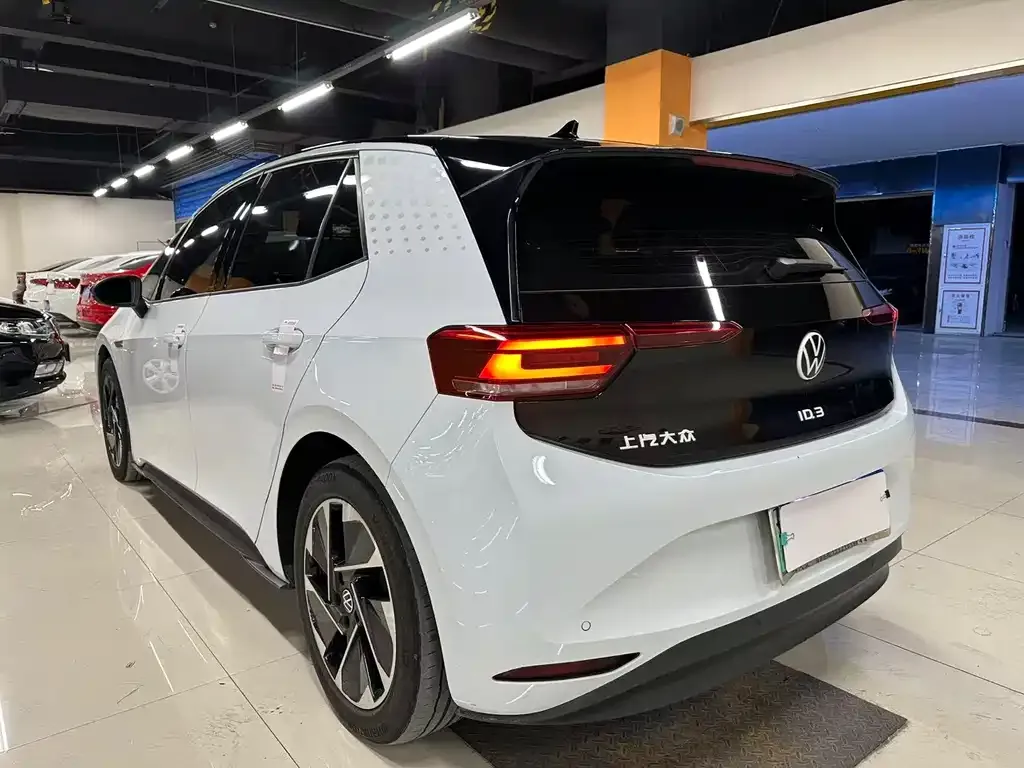 Volkswagen ID.3 2023 из CN, фото 3