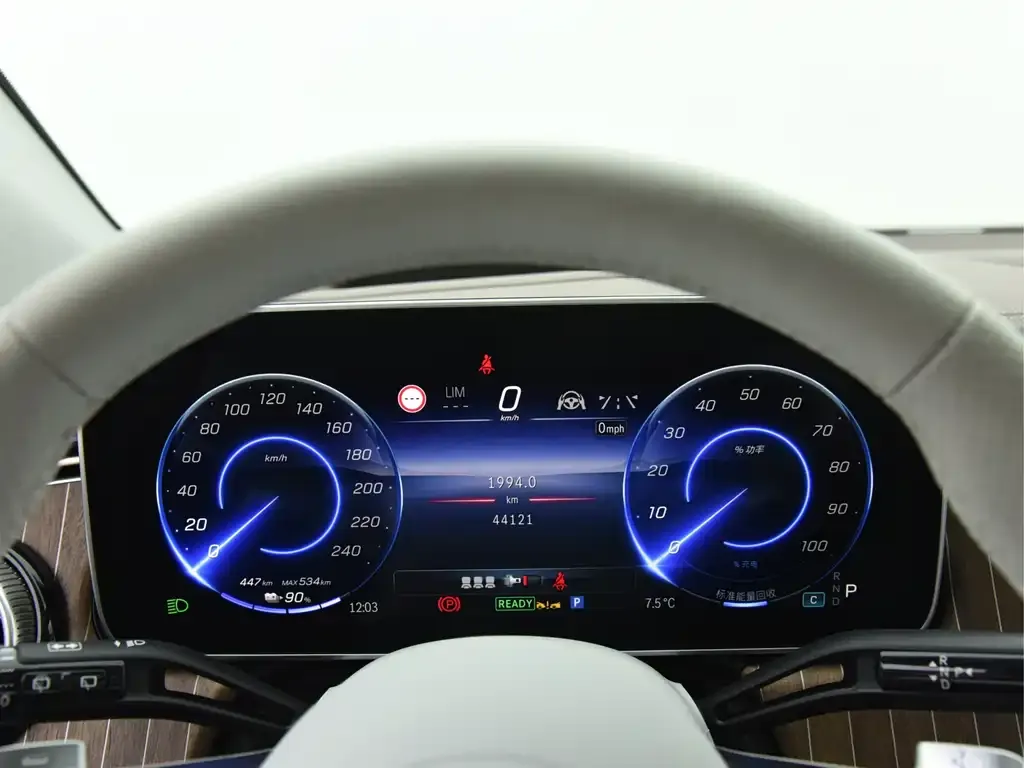 Mercedes-Benz EQE SUV 2023 из CN, фото 3