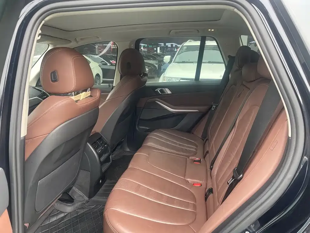 BMW X5 (Import) 2021 из CN, фото 2