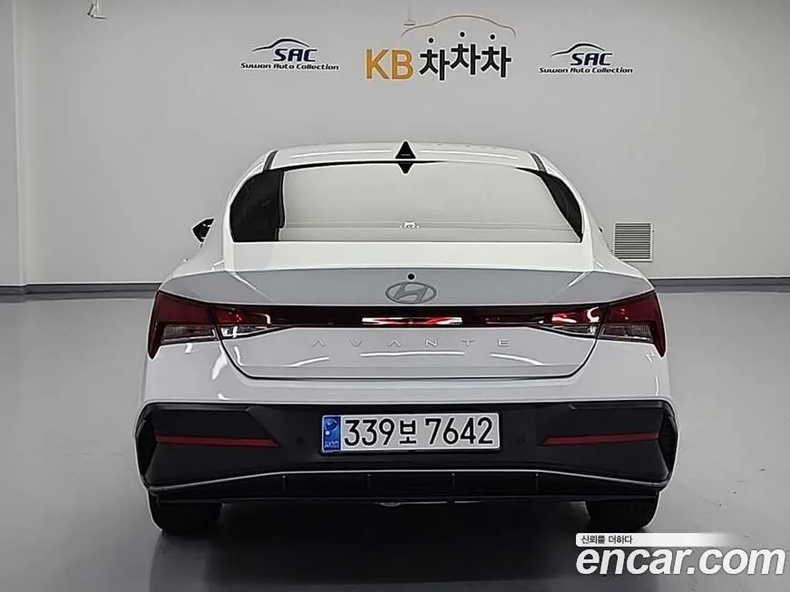 Hyundai AVANTE — фото 4