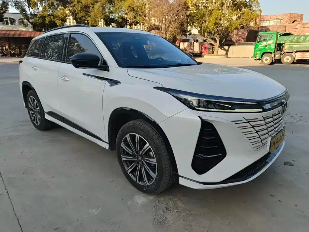 Changan CS75PLUS 2024 из CN, фото 3