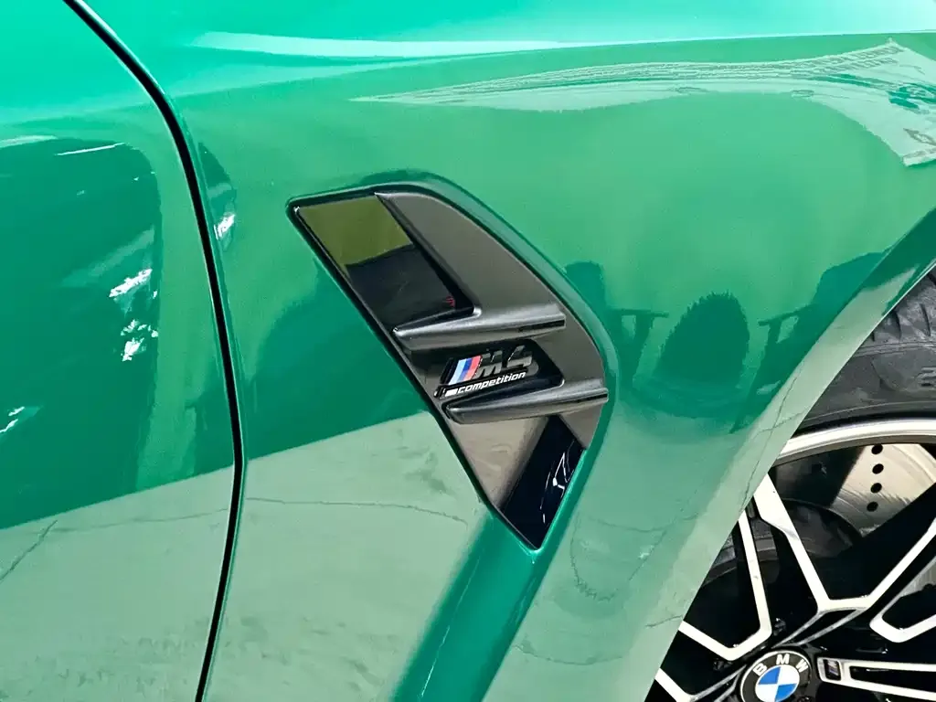 BMW M4 2025 из CN, фото 10
