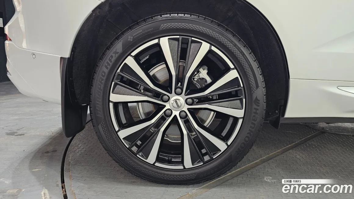 Volvo XC60 2025 из KR, фото 6