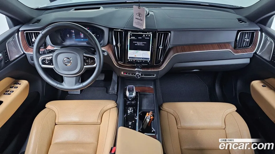 Volvo XC60 2025 из KR, фото 9