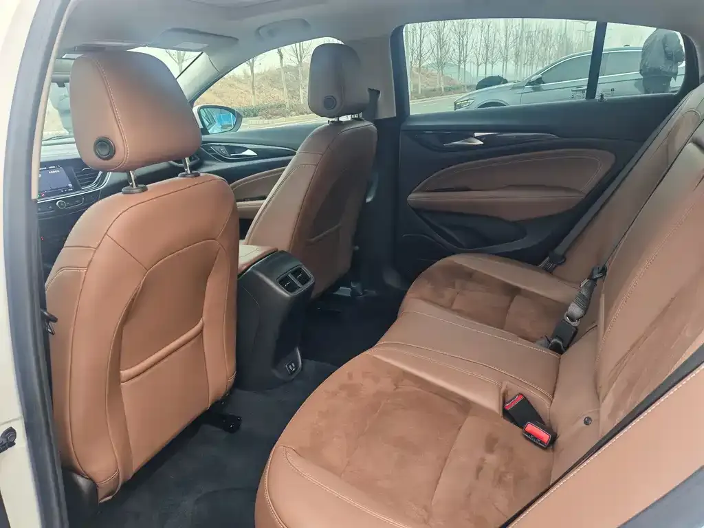 Buick Regal 2021 из CN, фото 2