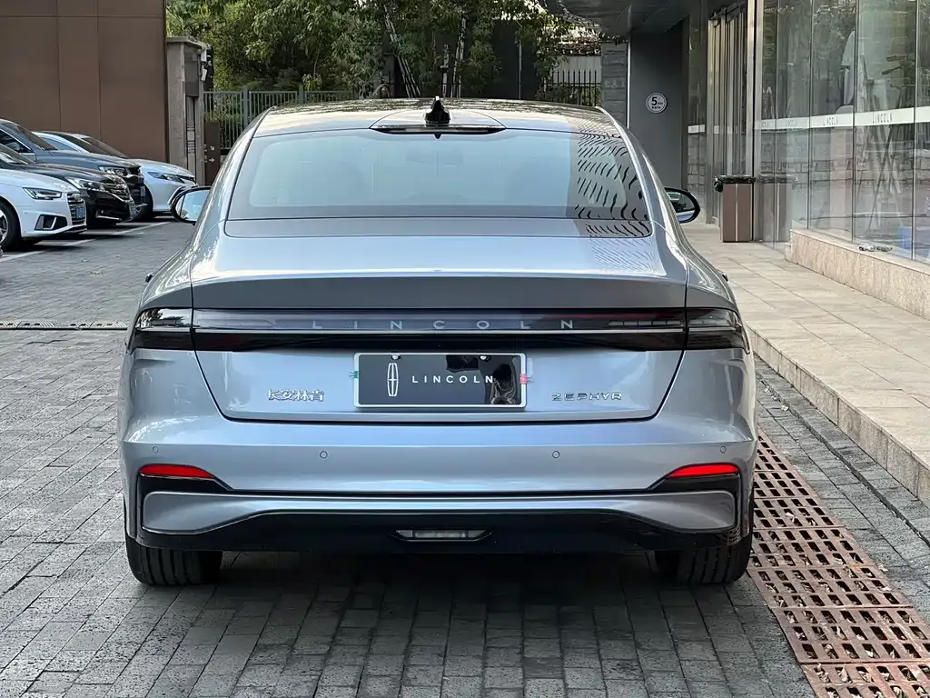 Lincoln Z 2025 из CN, фото 4
