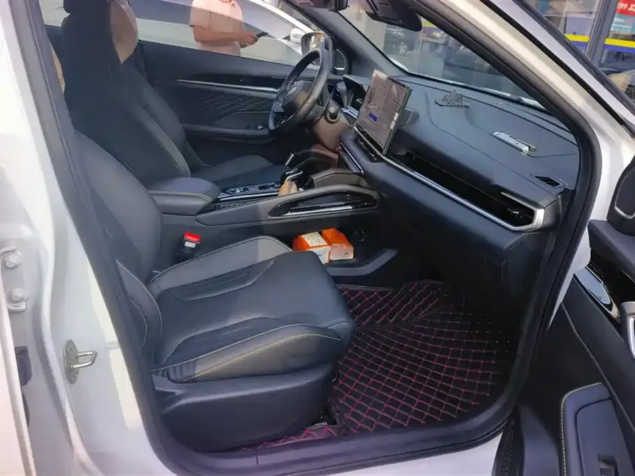 Geely Binyue 2024 из CN, фото 9