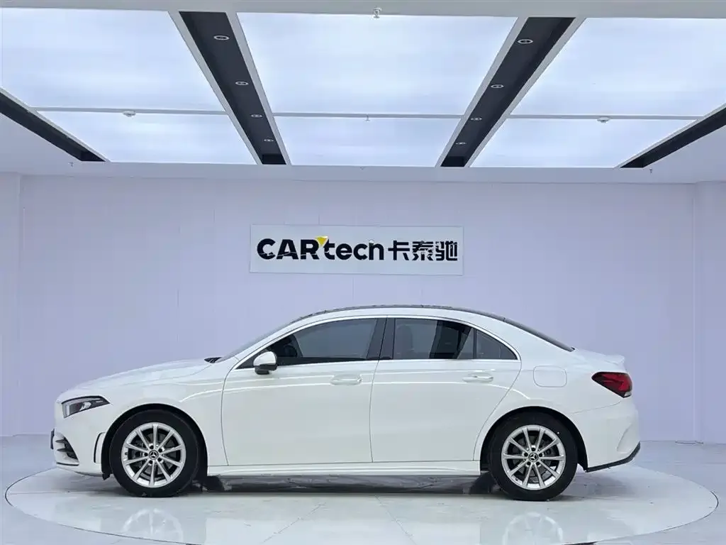 Mercedes-Benz A-Class 2022 из CN, фото 6