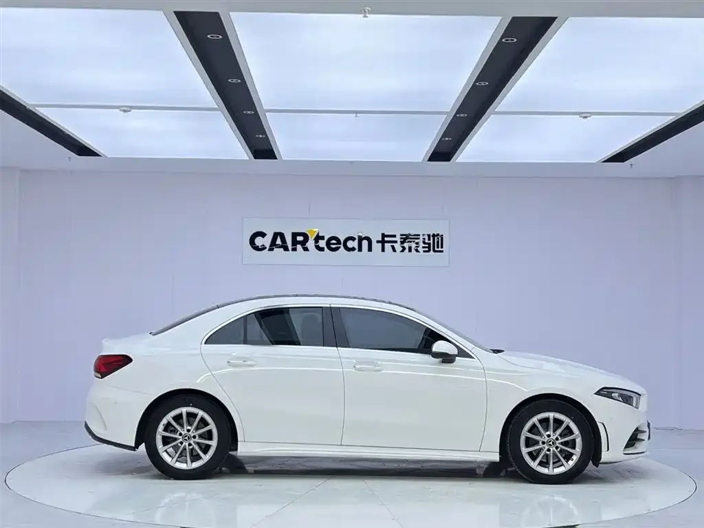 Mercedes-Benz A-Class 2022 из CN, фото 3