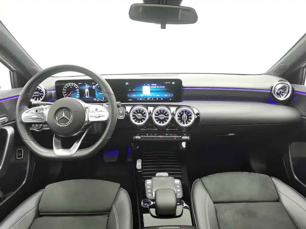 Mercedes-Benz A-Class 2022 из CN, фото 9
