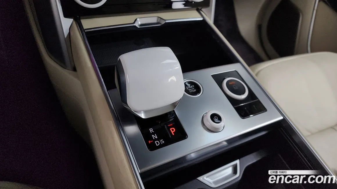 Land Rover Range Rover 2023 из KR, фото 3