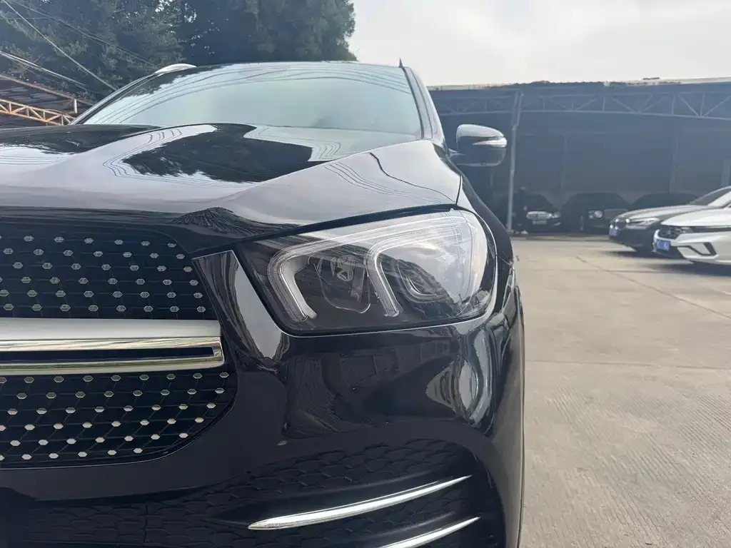 Mercedes-Benz GLE — фото 6