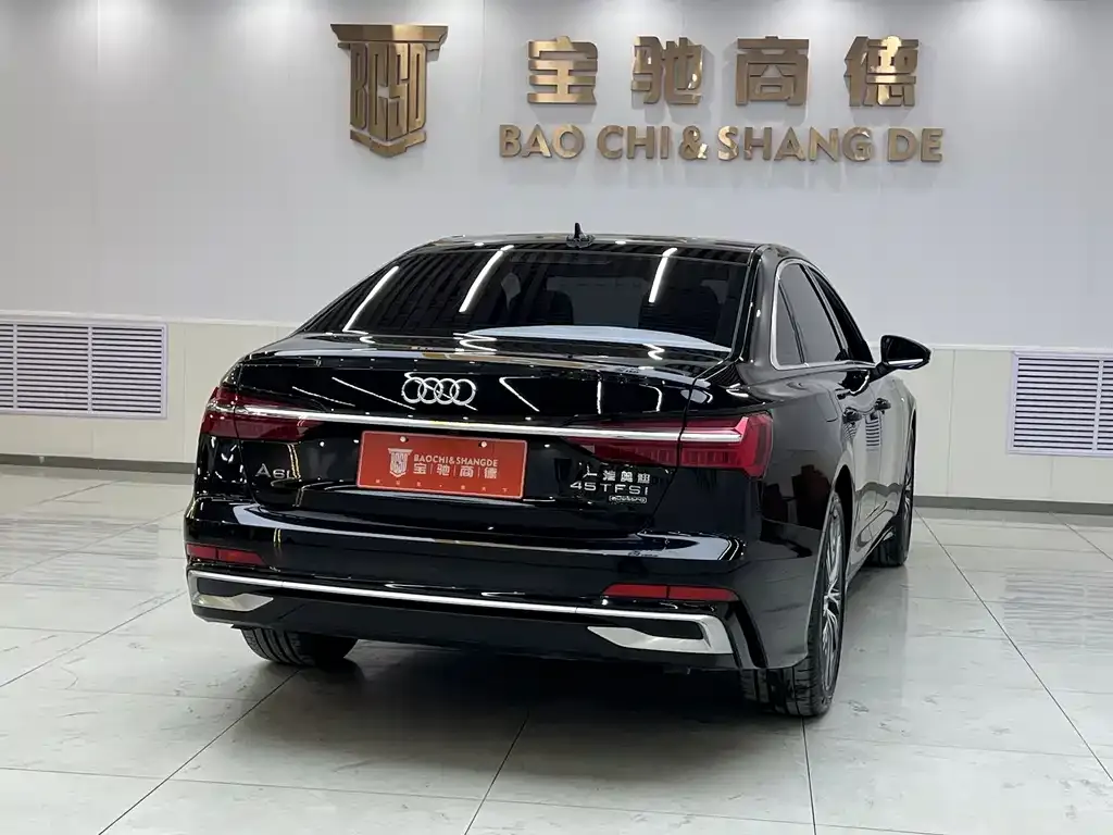 Audi A6L 2023 из CN, фото 6