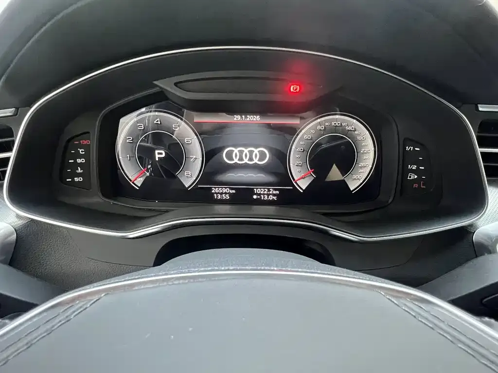 Audi A6L 2023 из CN, фото 2