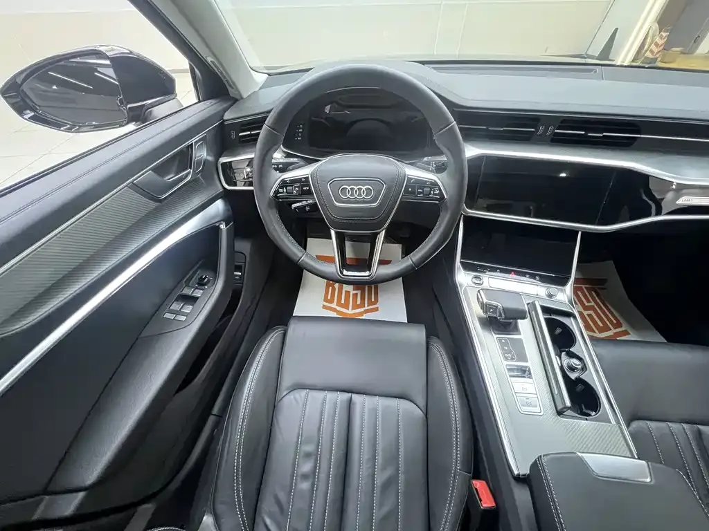 Audi A6L 2023 из CN, фото 9